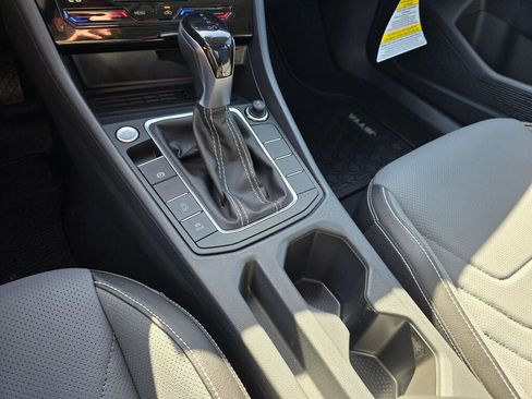 New 2026 Volkswagen Jetta SEL FWD image 30