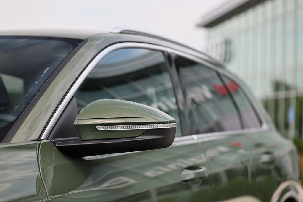 New 2026 Audi Q5 Premium Plus AWD/4WD image 13