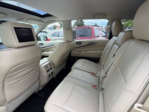 Used 2017 INFINITI QX60 Luxe w/ Premium Plus Package AWD/4WD image 9