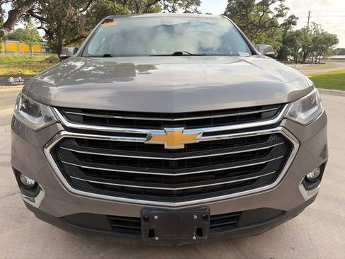Used 2018 Chevrolet Traverse LT FWD image 6