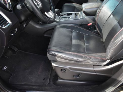 Used 2013 Dodge Durango R/T w/ Leather Interior Group RWD image 24