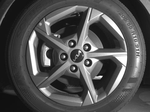 Used 2025 Kia K4 FWD image 15