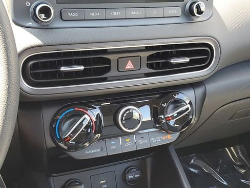 Certified 2023 Hyundai Kona SE image 19
