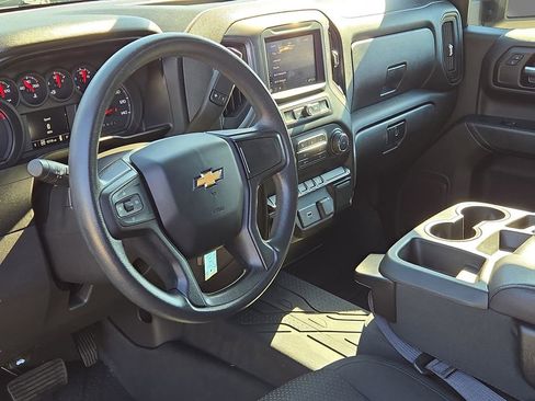 Used 2020 Chevrolet Silverado 1500 Custom w/ Custom Max Trailering Package image 18