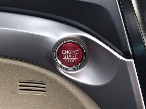 Used 2016 Acura ILX 2.4L image 25