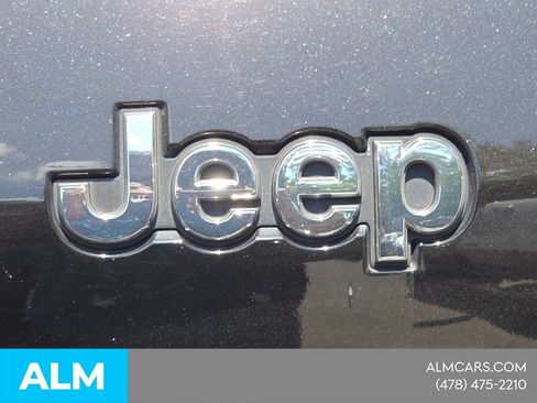 Used 2021 Jeep Grand Cherokee L Overland w/ Luxury Tech Group IV AWD/4WD image 12