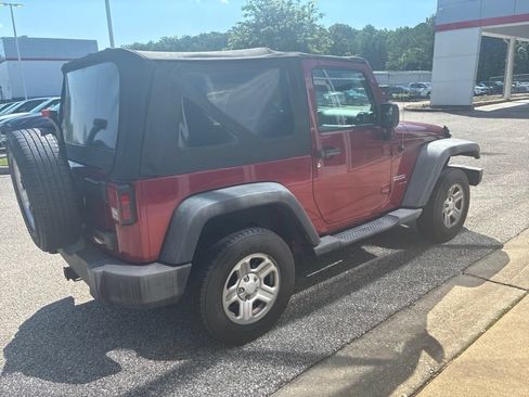 Used 2012 Jeep Wrangler Sport AWD/4WD image 3