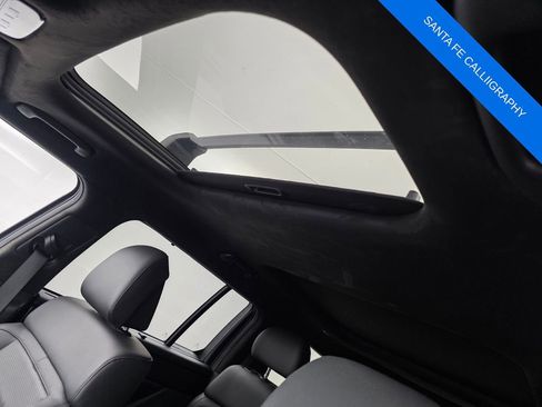 Used 2025 Hyundai Santa Fe Calligraphy FWD image 12