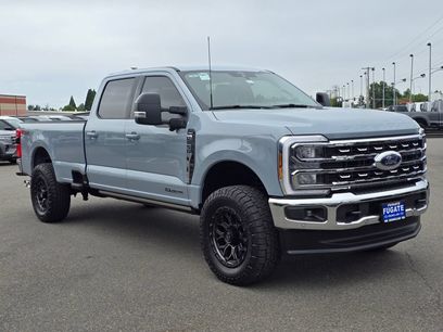 New 2026 Ford F350 Lariat w/ Lariat Ultimate Package