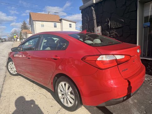 Used 2014 Kia Forte LX w/ Popular Package image 6