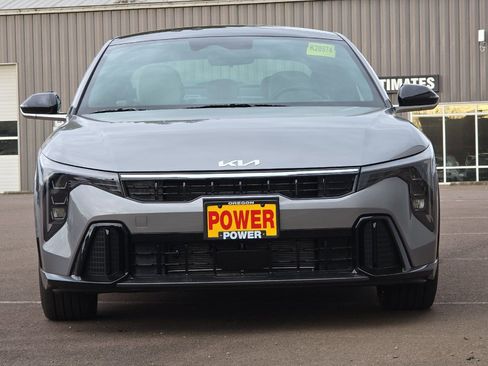 New 2026 Kia K4 GT-Line image 3