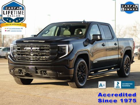 Used 2023 GMC Sierra 1500 Elevation w/ Elevation Premium Package image 3