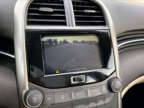 Used 2013 Chevrolet Malibu LT FWD image 20