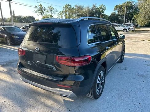 Used 2024 Mercedes-Benz GLB 250 image 4