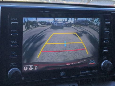 Used 2021 Toyota RAV4 Limited image 20