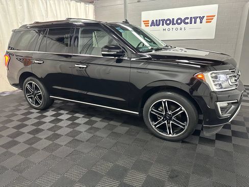 Used 2021 Ford Expedition Limited AWD/4WD image 2