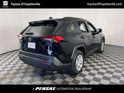 Used 2019 Toyota RAV4 LE image 13