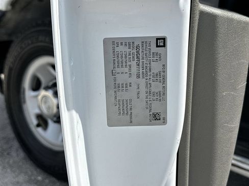 Certified 2017 Chevrolet Express 2500 w/ Express Access Plus Package RWD image 31