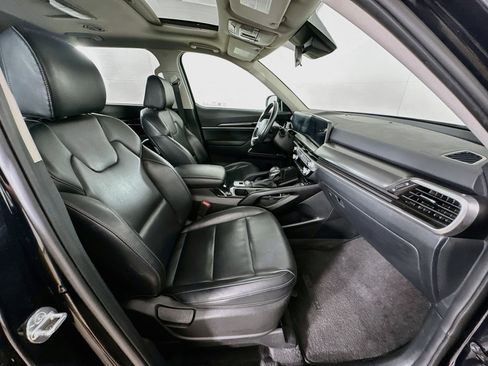 Used 2025 Kia Telluride S AWD/4WD image 35