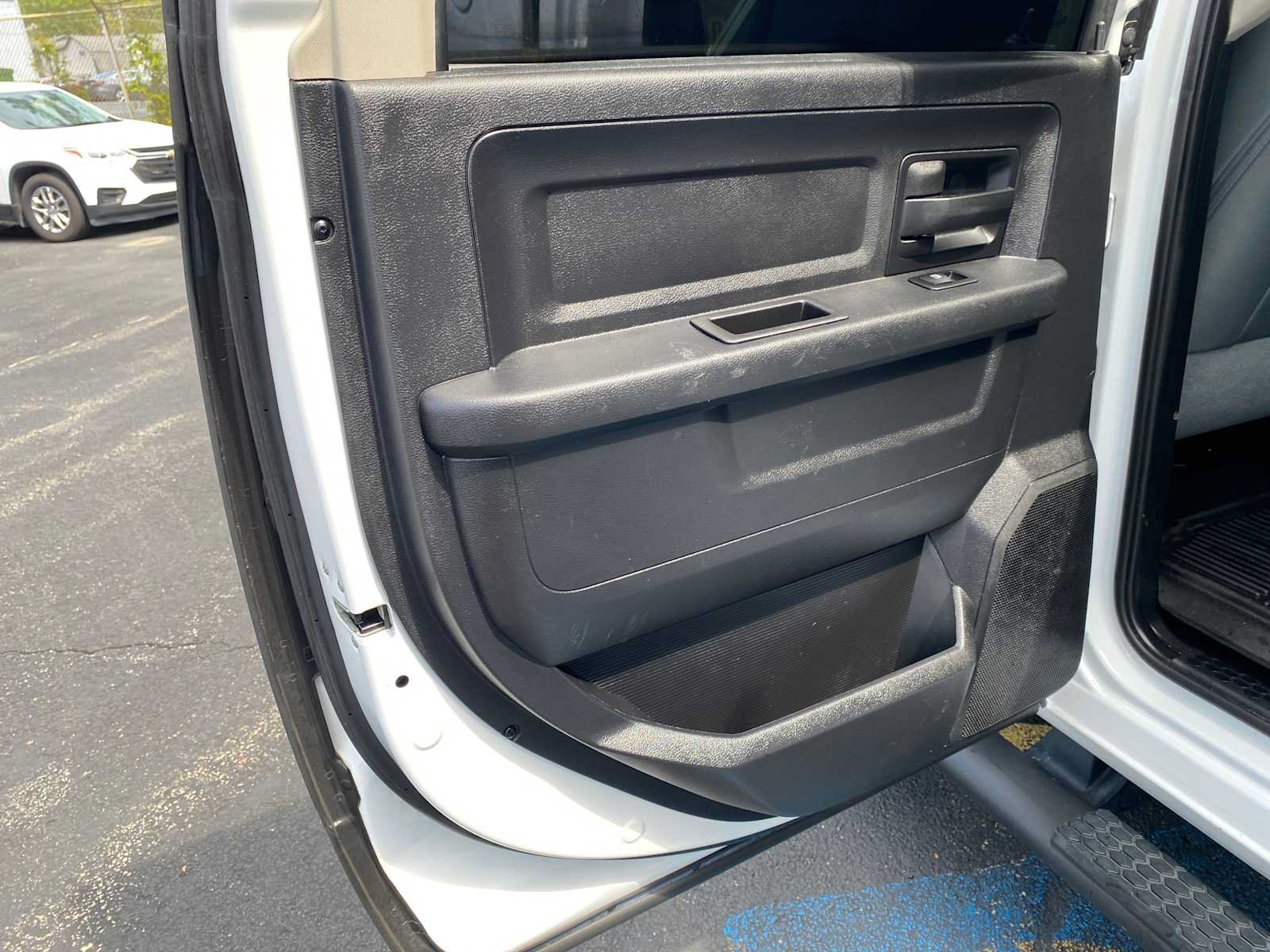 Used 2016 RAM 1500 Express AWD/4WD image 27