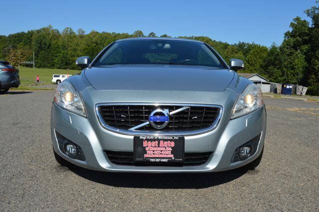 Used 2011 Volvo C70 T5 w/ Convenience Pkg FWD image 2