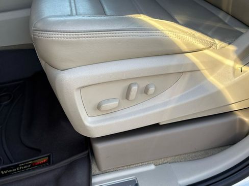 Used 2017 GMC Yukon Denali w/ Open Road Package image 27