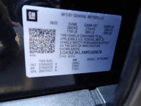 Used 2021 GMC Yukon XL Denali w/ Denali Premium Package image 36