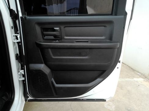 Used 2022 RAM 2500 Tradesman RWD image 19