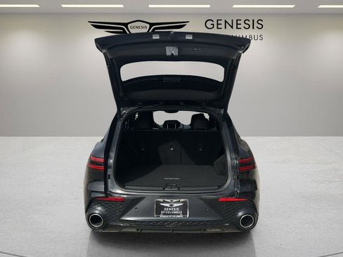 Used 2025 Genesis GV70 2.5T Sport Prestige w/ Sport Prestige Package image 9