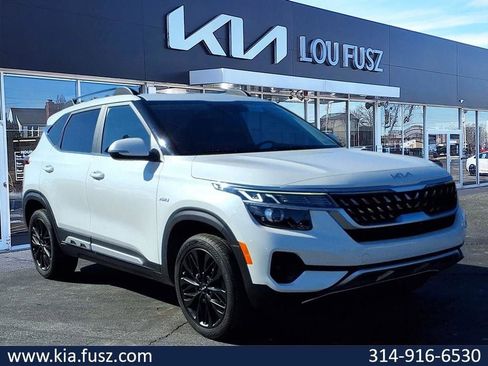 Used 2023 Kia Seltos Nightfall Edition image 1