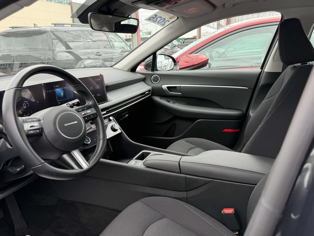 Certified 2026 Hyundai Sonata SEL FWD image 16