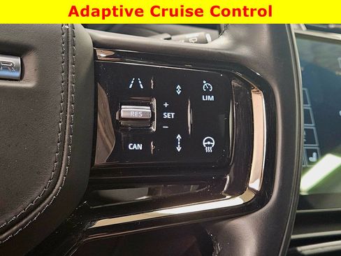 Used 2025 Land Rover Range Rover Velar Dynamic SE image 35