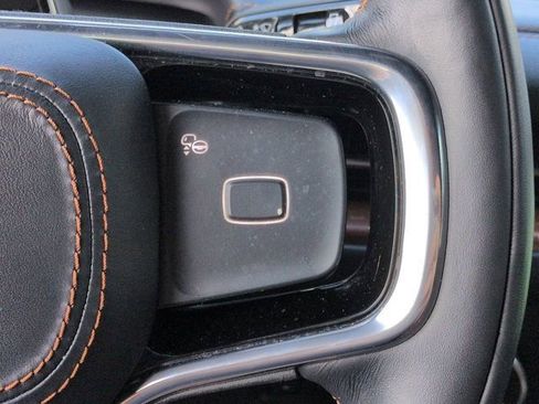 Used 2025 Lincoln Navigator Black Label image 25