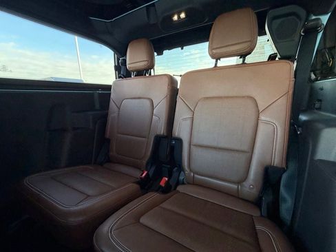 Used 2023 Ford Bronco Heritage Edition image 25