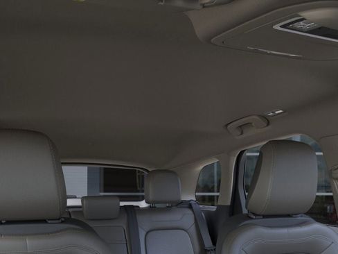 New 2026 Lincoln Corsair Premiere image 22