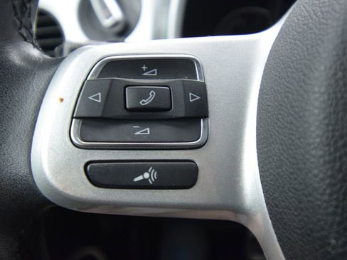 Used 2014 Volkswagen Beetle TDI image 34