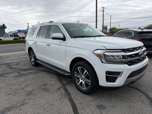 Used 2022 Ford Expedition Max Limited AWD/4WD image 3