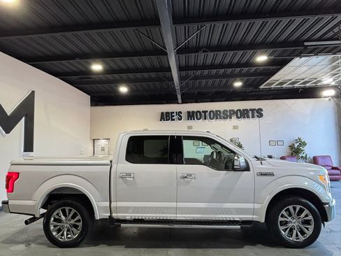 Used 2016 Ford F150 Lariat w/ Equipment Group 502A Luxury AWD/4WD image 5