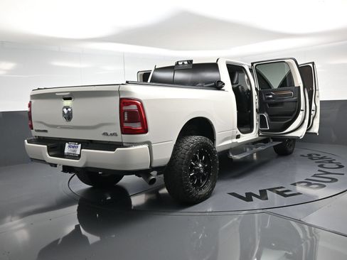 Used 2023 RAM 2500 Laramie AWD/4WD image 24