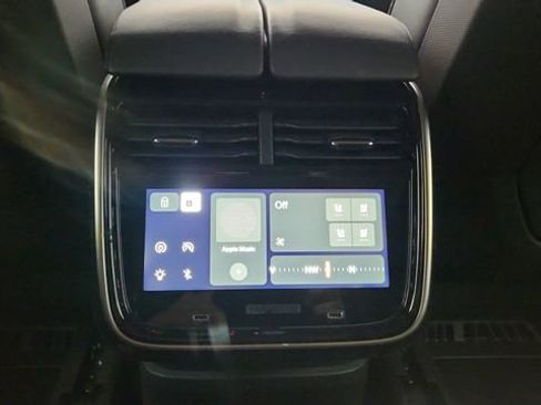 Used 2025 Rivian R1S Adventure image 43