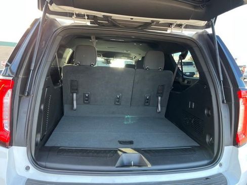Used 2023 GMC Yukon XL SLE w/ Max Trailering Package AWD/4WD image 32