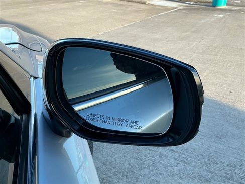 Used 2017 INFINITI Q60 Red Sport 400 image 15