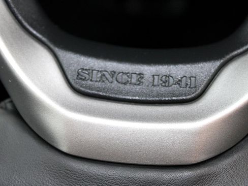 Used 2019 Jeep Grand Cherokee High Altitude image 42