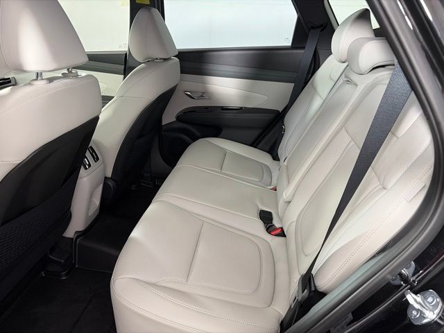 New 2026 Hyundai Tucson Limited AWD/4WD image 10