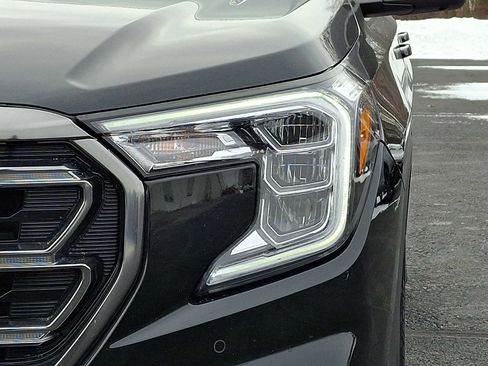 Certified 2022 GMC Terrain AT4 w/ Infotainment Package II image 9