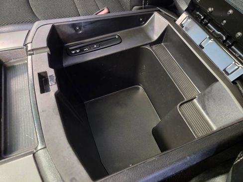 Used 2014 RAM 1500 Sport w/ Convenience Group image 39