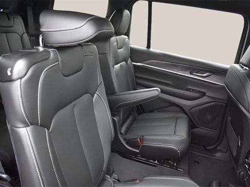 Used 2024 Jeep Grand Cherokee L Limited w/ Trailer Tow Package image 16