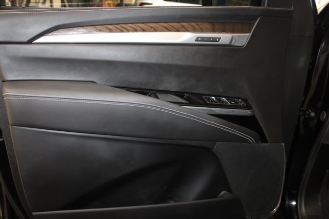 Used 2026 Cadillac Escalade Platinum Sport w/ LPO, ONYX Package AWD/4WD image 36