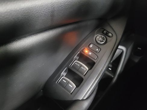 Used 2019 Honda Accord LX image 27