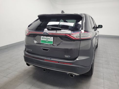 Used 2017 Ford Edge SEL w/ Equipment Group 201A AWD/4WD image 7
